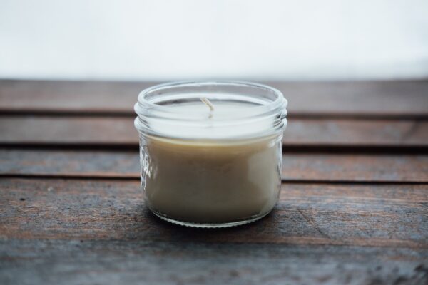 Demo - Sandalwood candle